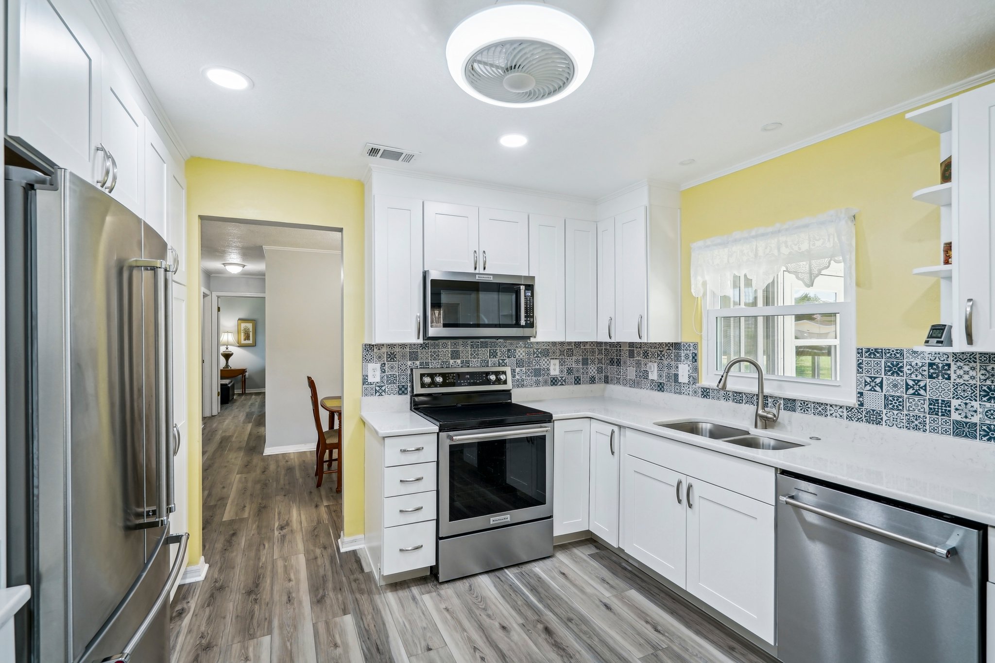 SW 111th Pl-2205-015.jpg