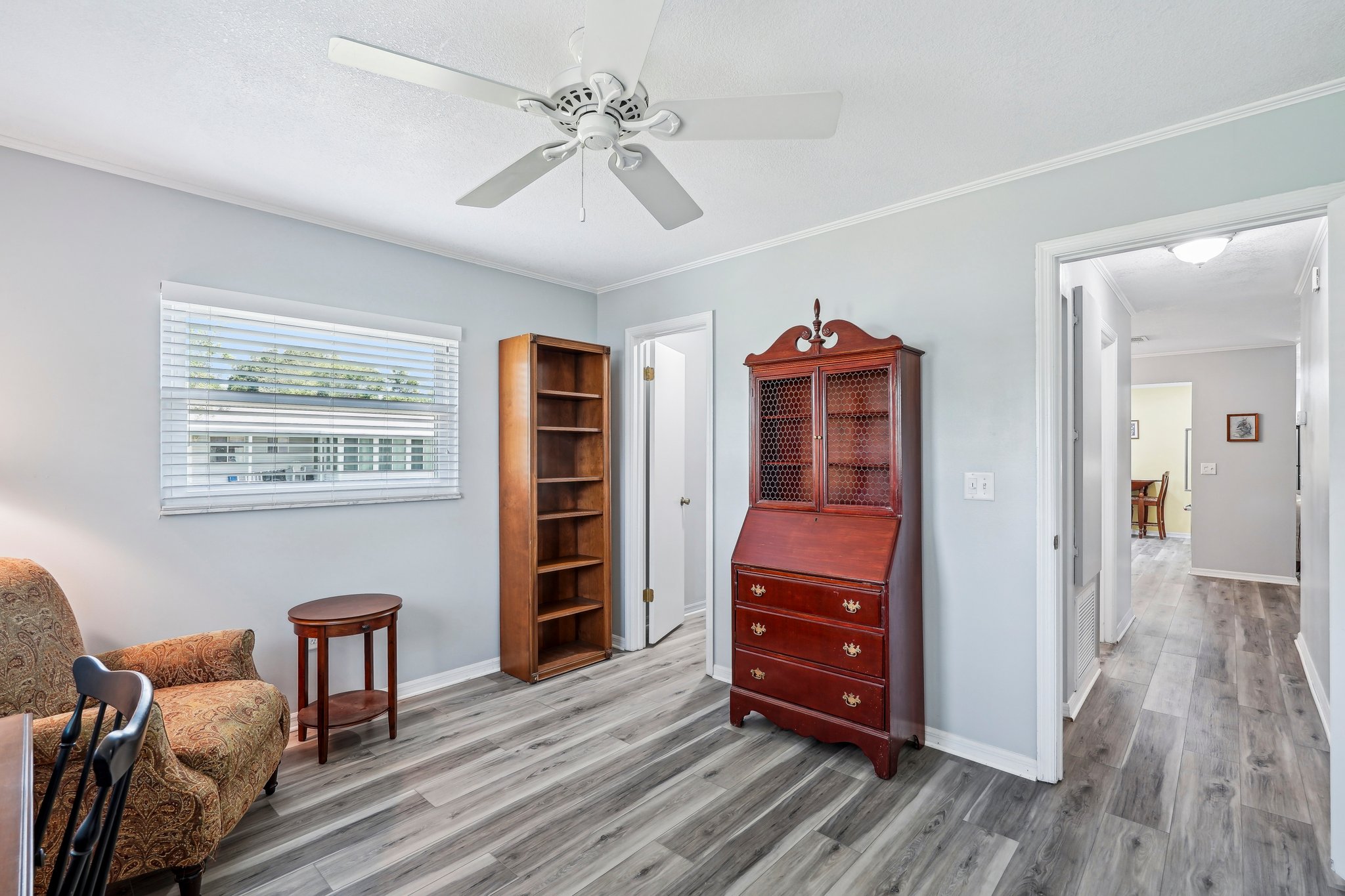 SW 111th Pl-2205-022.jpg