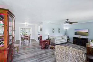 SW 111th Pl-2205-006.jpg