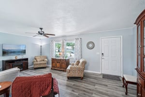 SW 111th Pl-2205-008.jpg