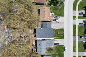  Photo 48
