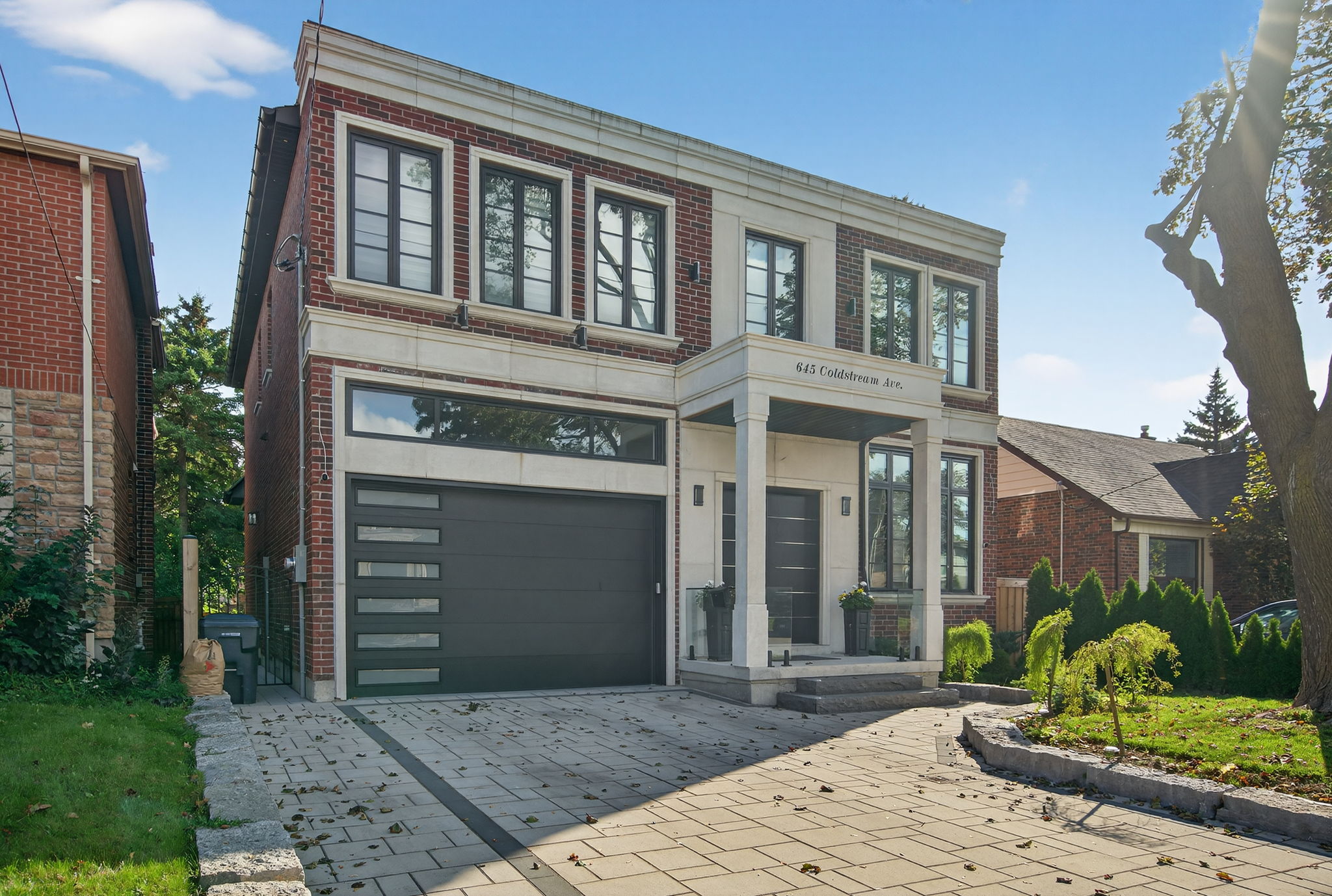 645 Coldstream Ave Toronto, ON M6B 2L3