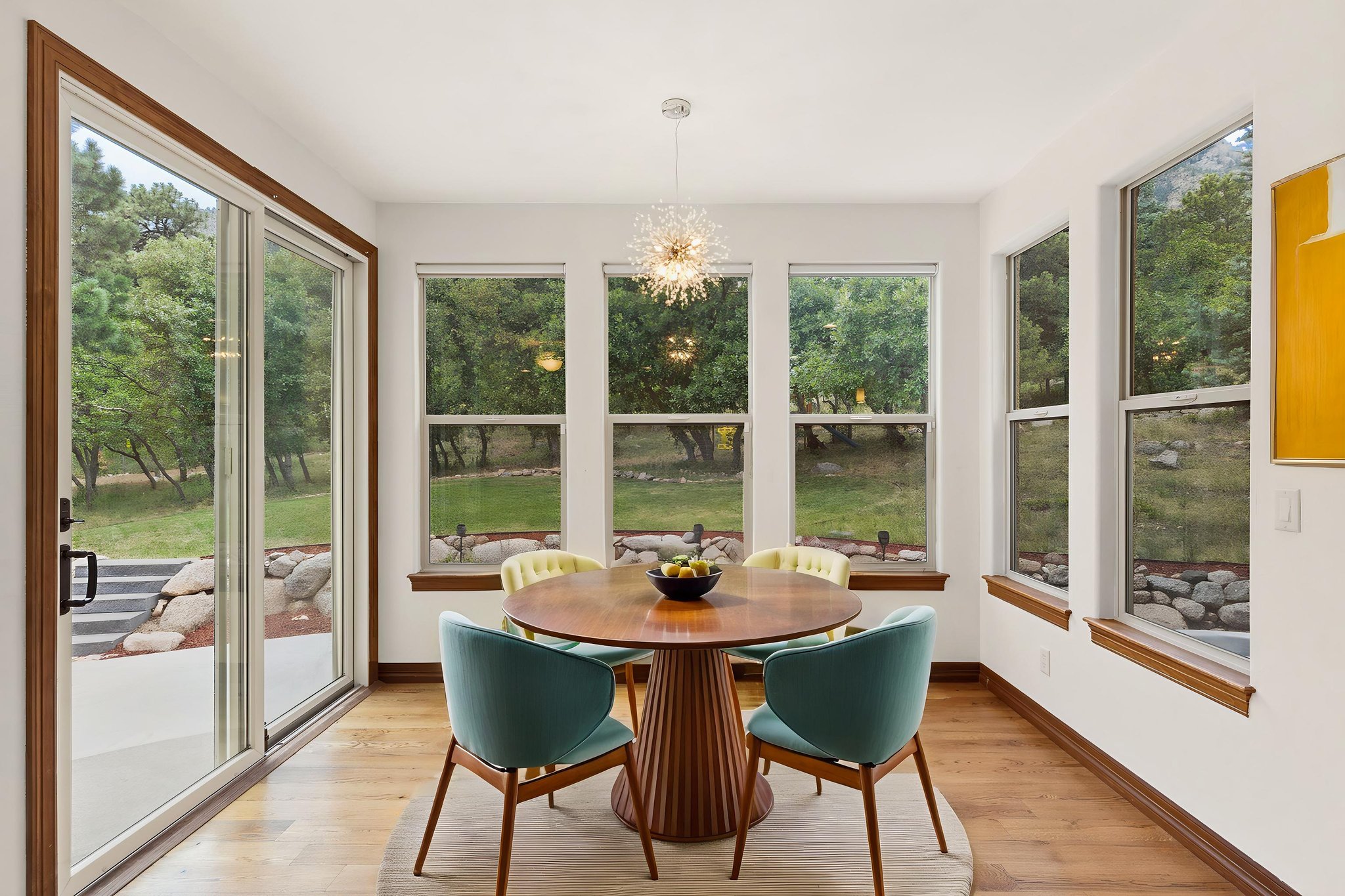 Eating Area virtually staged.jpeg