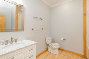  Photo 31