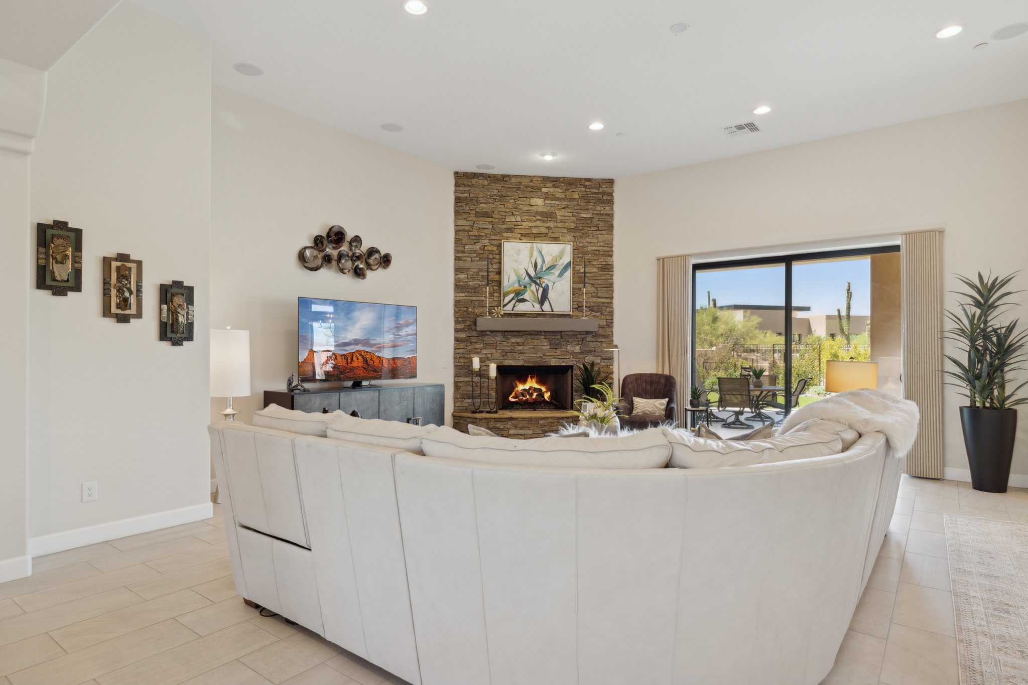 6450 E Monterra Way - 006.jpg