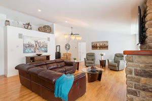 Spacious Living Room with amazing view