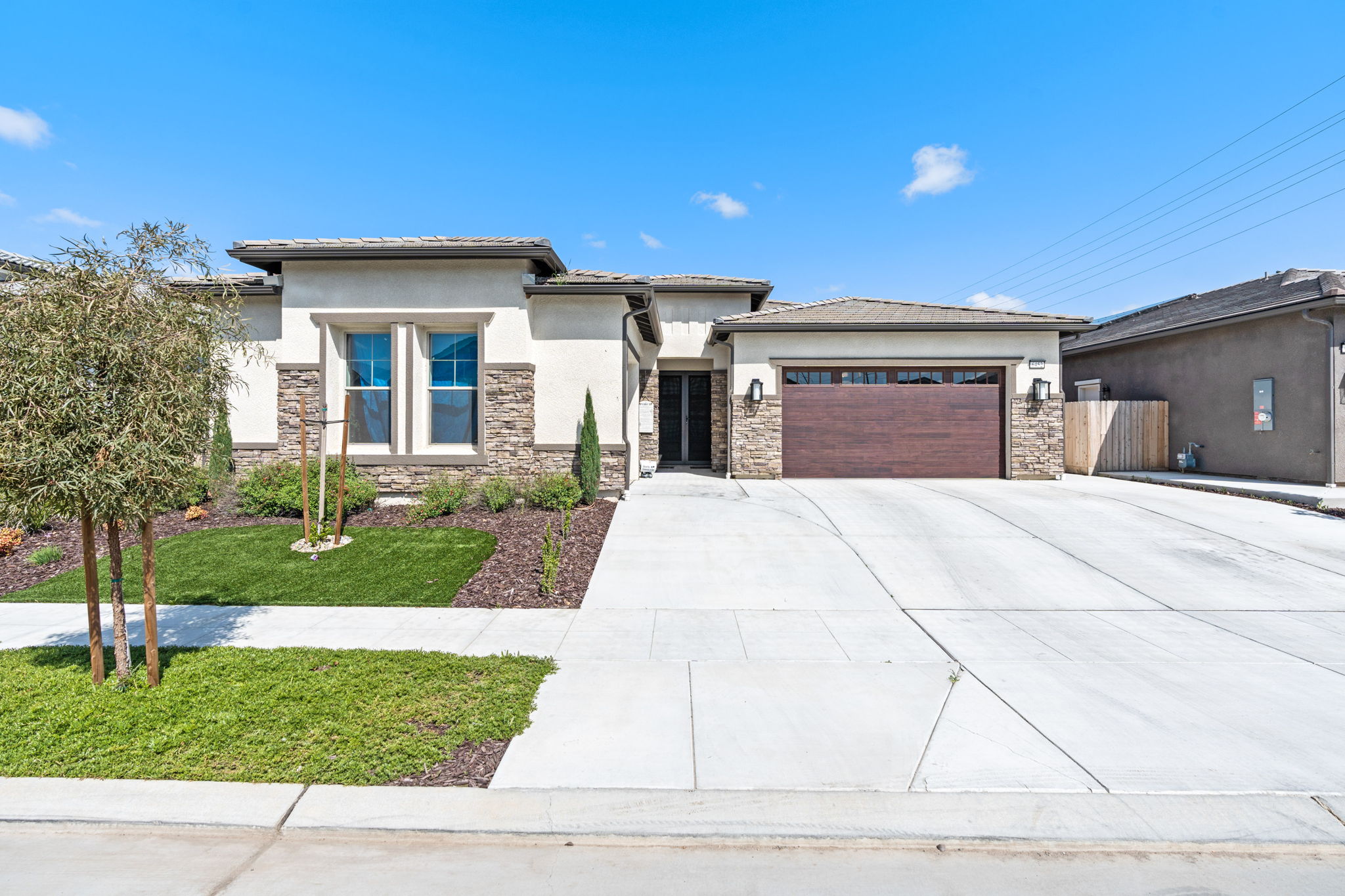 6452 E Harvard Ave, Fresno, CA 93727 Lment Photography