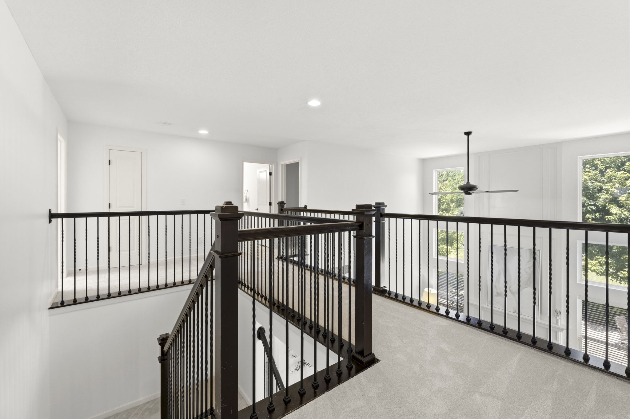  Photo 66