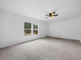  Photo 35