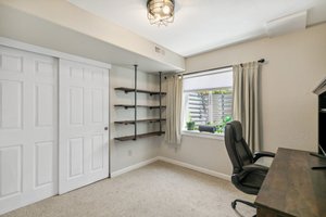 Bedroom/Office