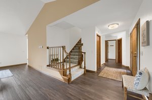 6461 Crackleberry Trail, Woodbury, MN 55129, USA Photo 31