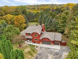 6461 Crackleberry Trail, Woodbury, MN 55129, USA Photo 5