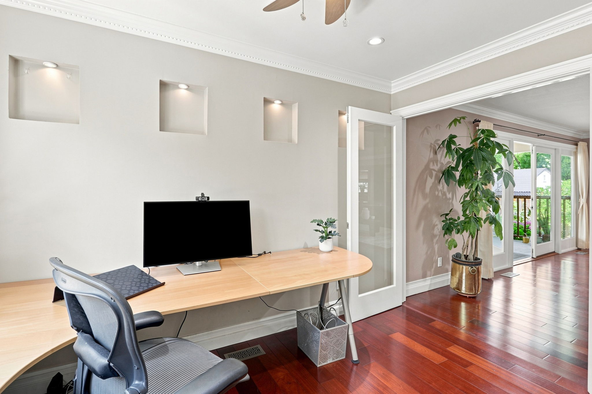 019_F8_6463 Camelia Dr