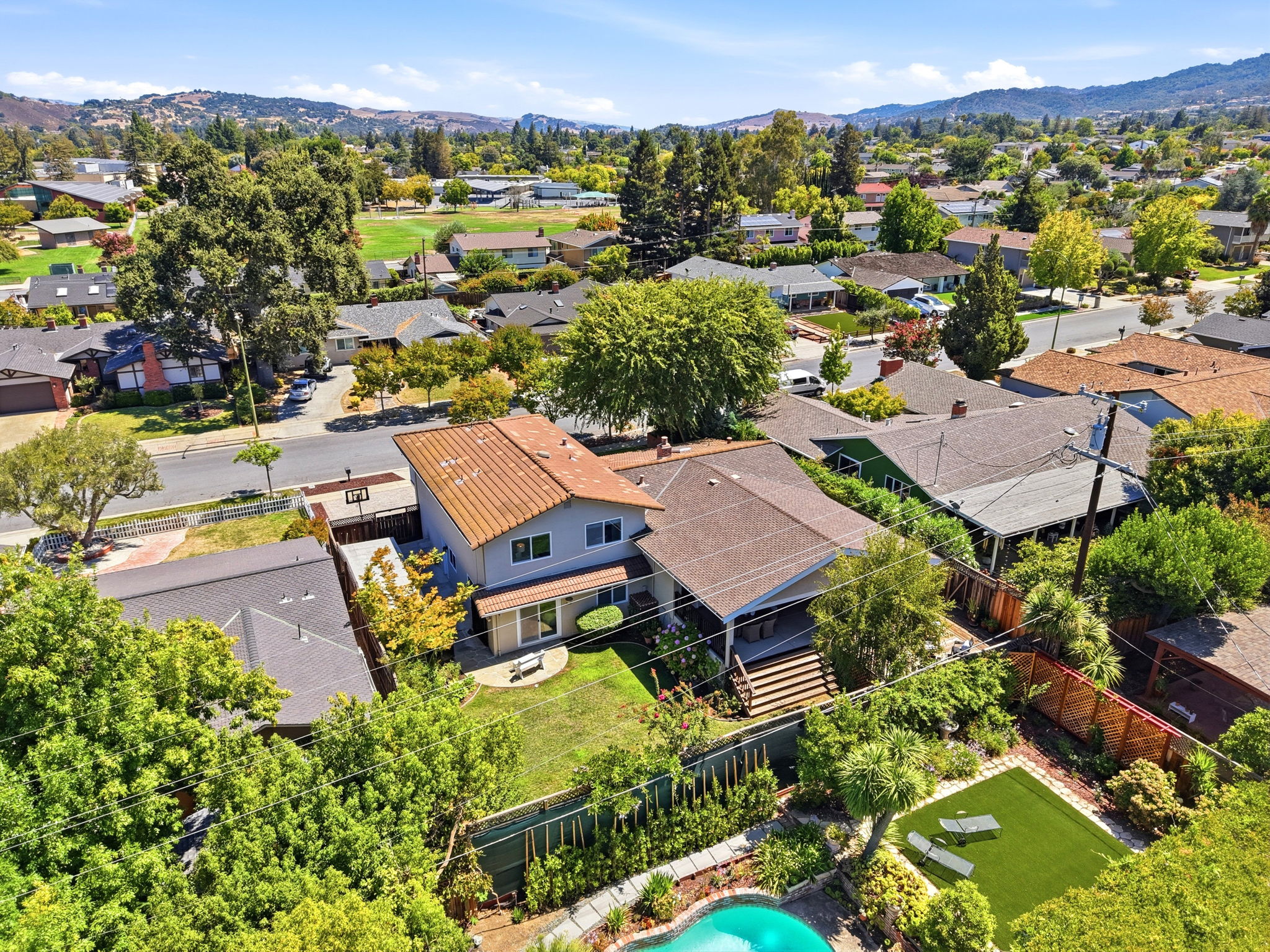005_F8_AERIAL_6463 Camelia Dr