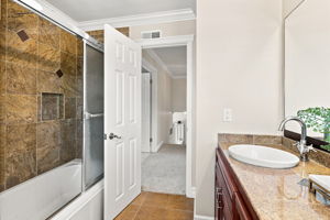 030_F8_6463 Camelia Dr