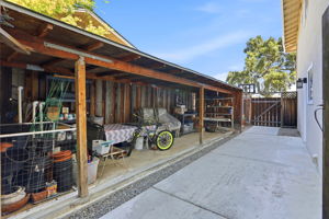 048_F8_6463 Camelia Dr