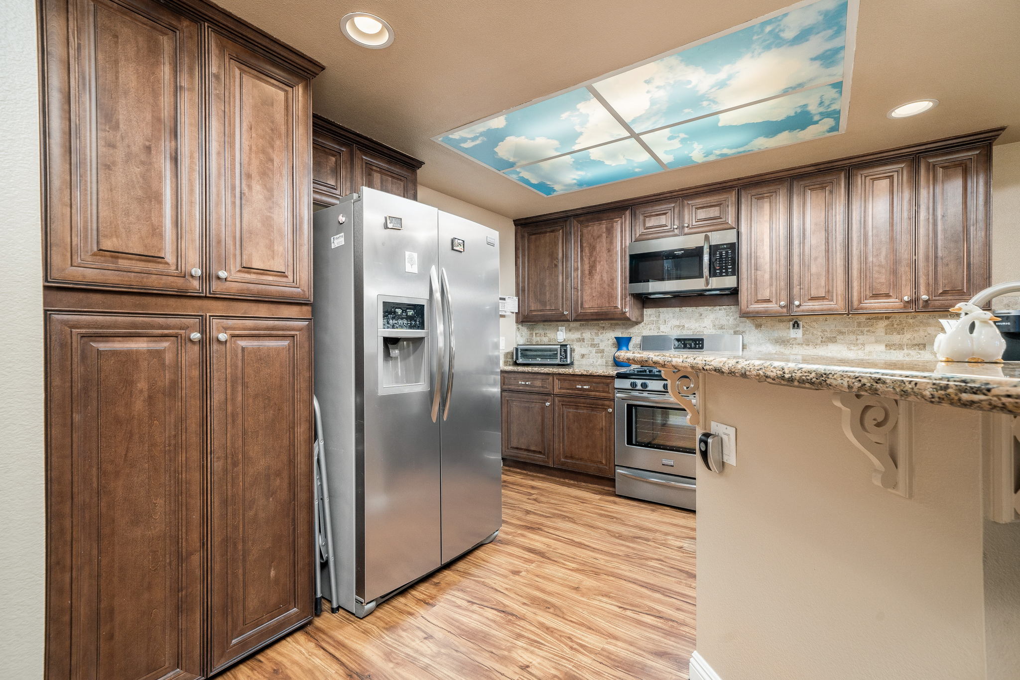 647 Alder Ln, Walnut, CA 91789, USA Photo 12