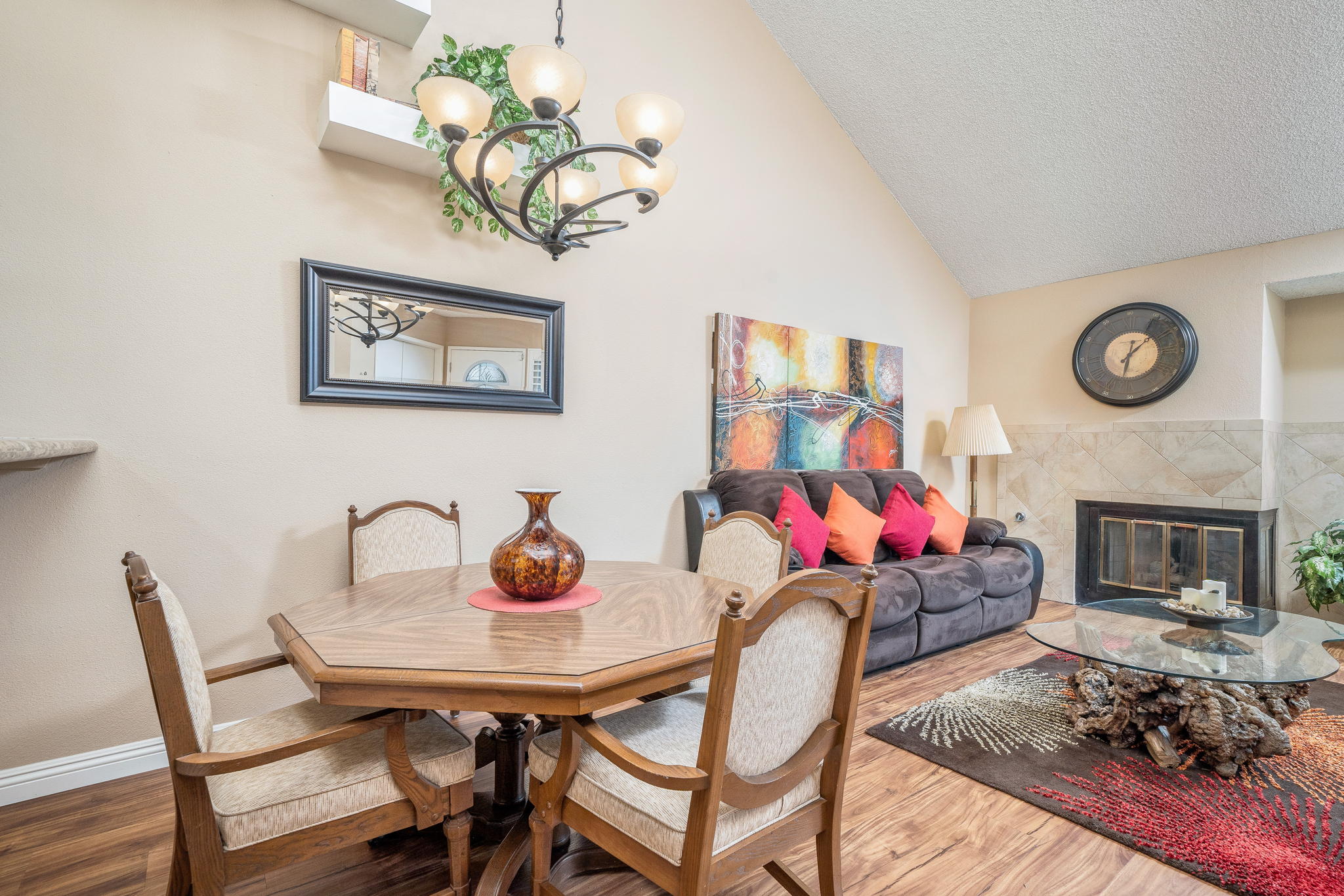 647 Alder Ln, Walnut, CA 91789, USA Photo 10