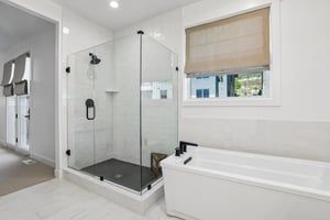 E Silver Hl Lp-S3009-043.jpg