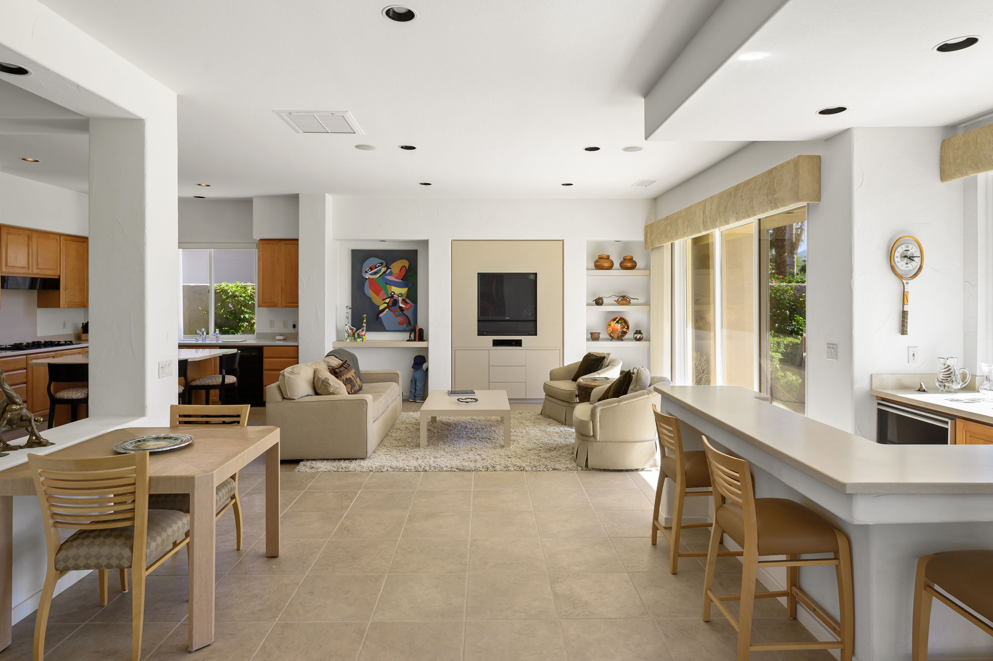  647 Mesa Grande Dr, Palm Desert, CA 92211, US Photo 22