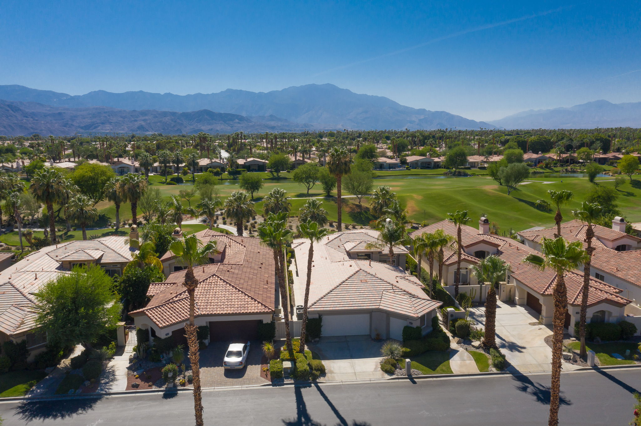  647 Mesa Grande Dr, Palm Desert, CA 92211, US Photo 4