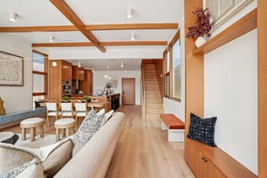 Navy St-S1004-024.jpg