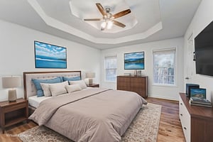 DSC09450_1_2 virtually staged.jpeg