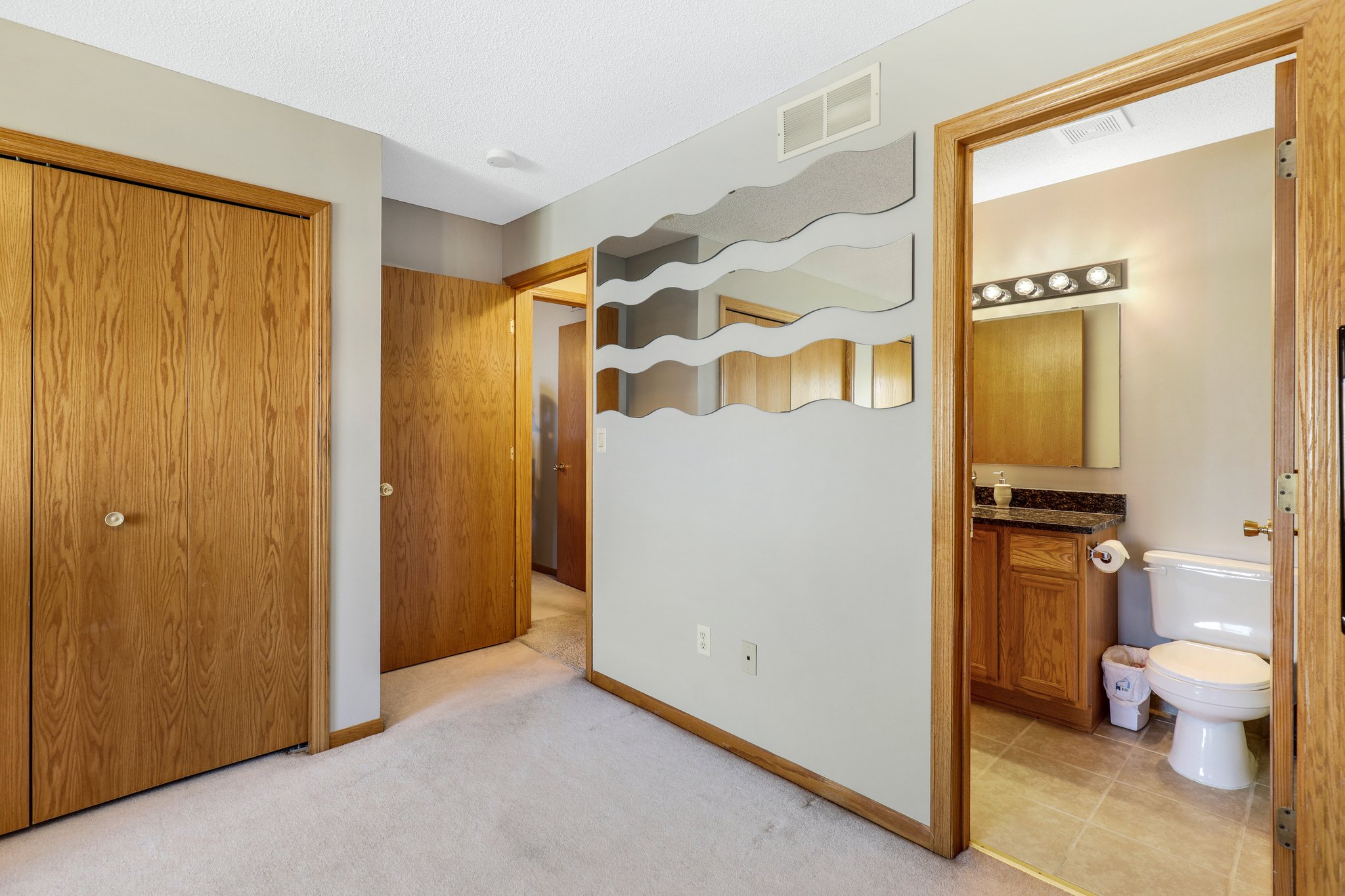 647 Roundhouse St, Shakopee, MN 55379, US Photo 24