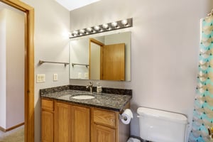647 Roundhouse St, Shakopee, MN 55379, US Photo 24
