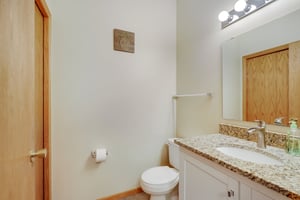 647 Roundhouse St, Shakopee, MN 55379, US Photo 16