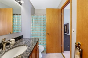647 Roundhouse St, Shakopee, MN 55379, US Photo 25