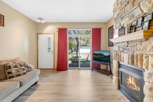 647 Roundhouse St, Shakopee, MN 55379, US Photo 6