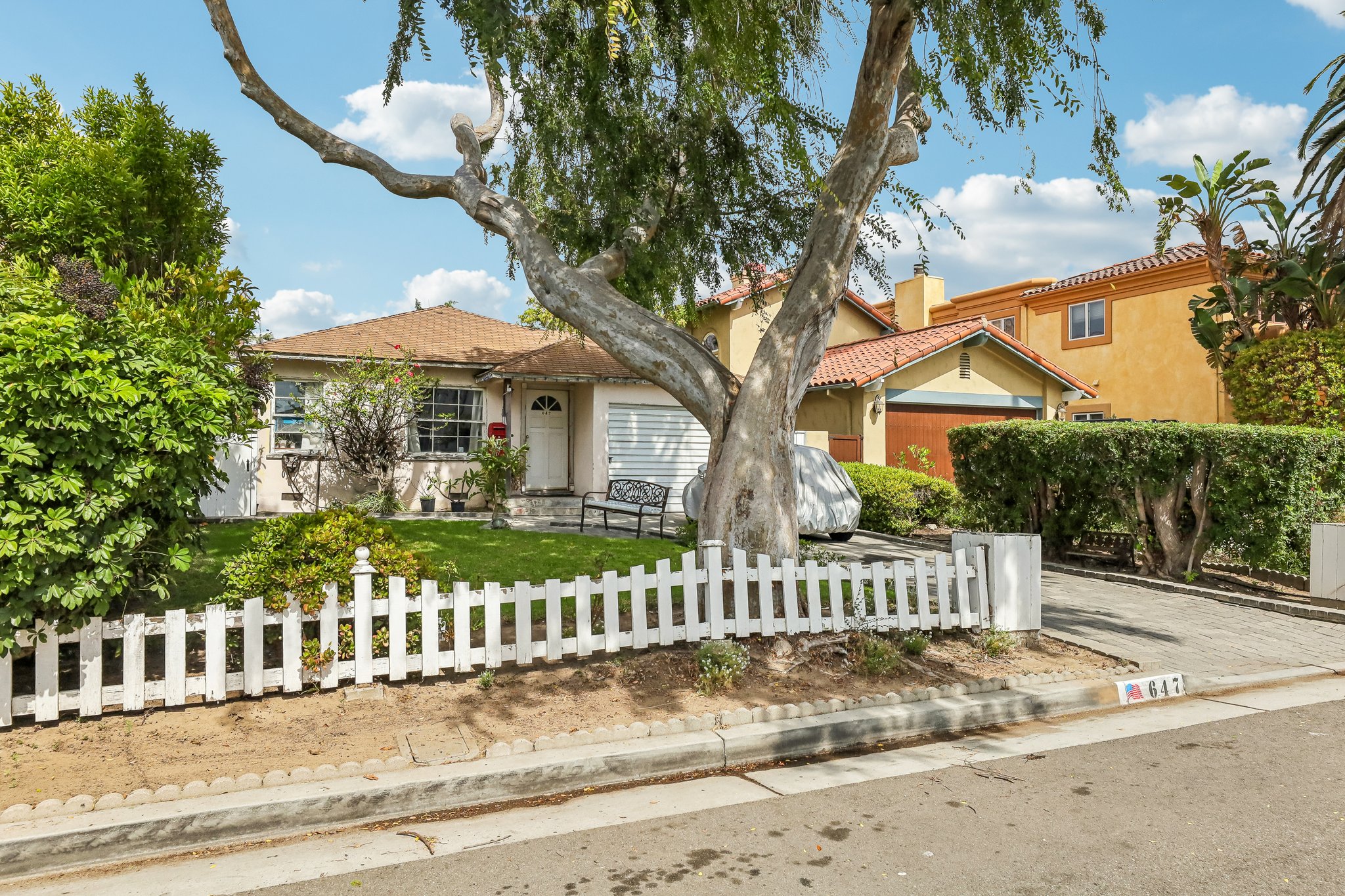 S Irena Ave-S1507-002.jpg