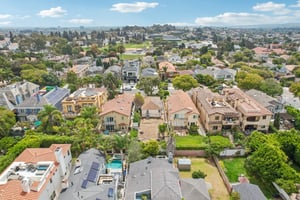 S Irena Ave-S1507-025.jpg