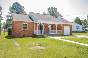  648 Battery Pl, Colonial Heights, VA 23834, US Photo 3