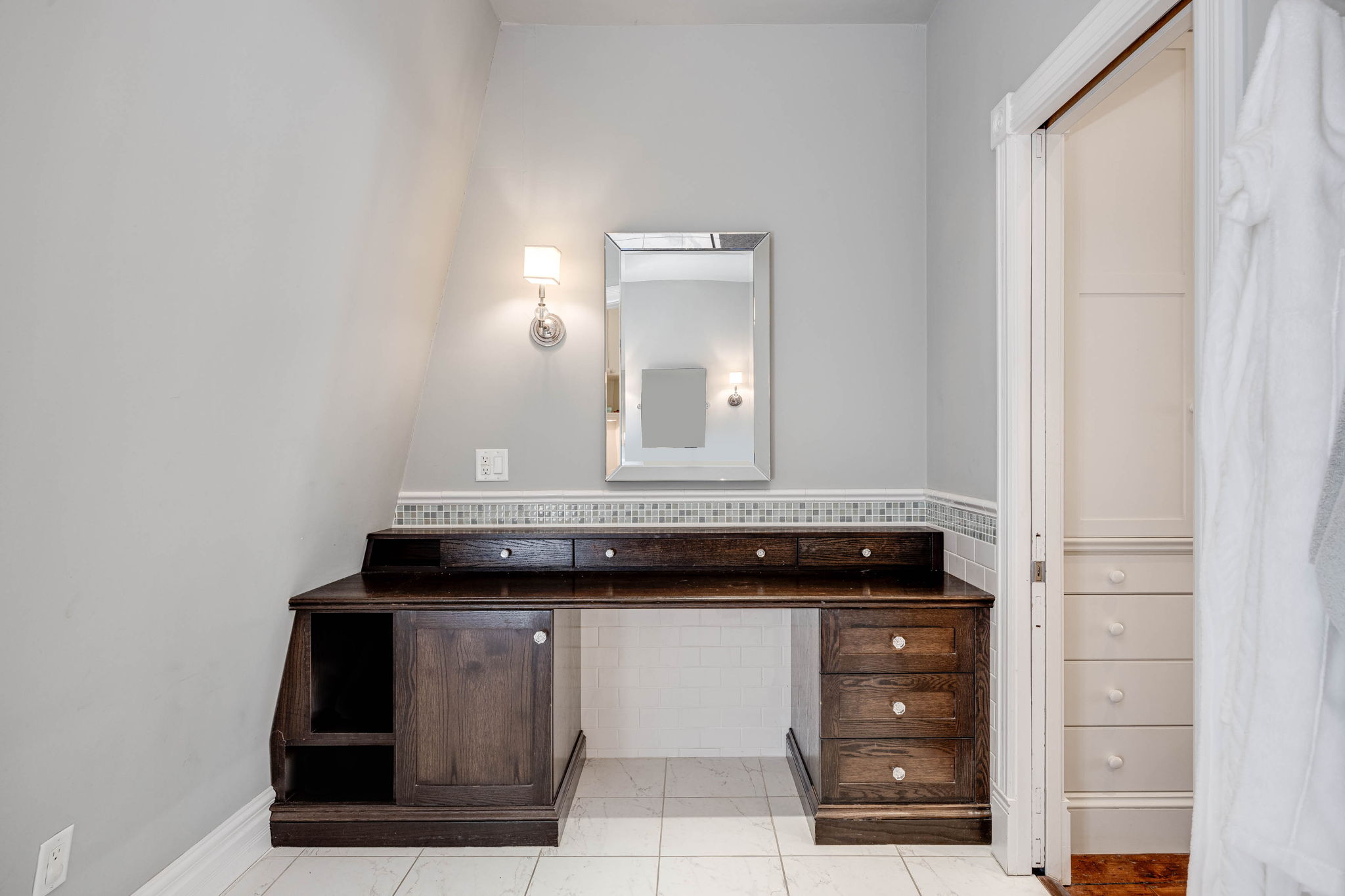 Toronto property showcase — delivered property photograph 27