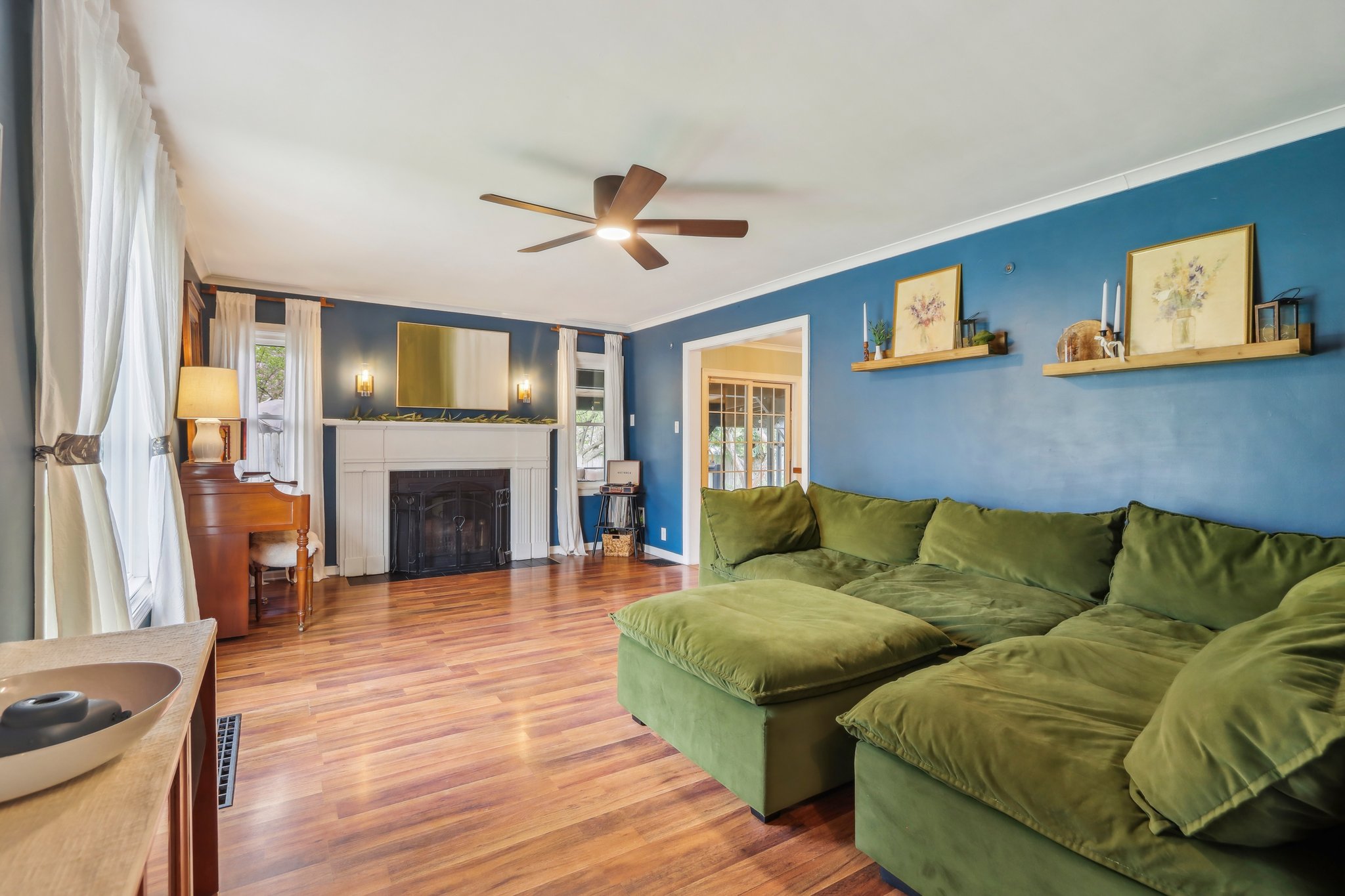 Michigan Rd-1504-006.jpg