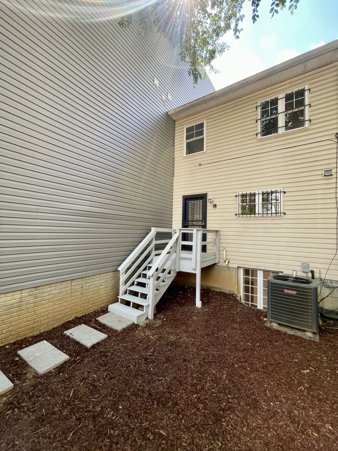 Photo 37