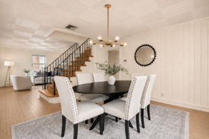 Dining Room Virtually Staged