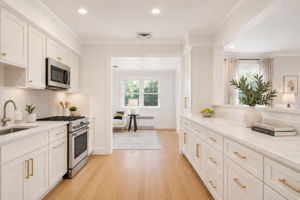Kitchen Virtually Staged