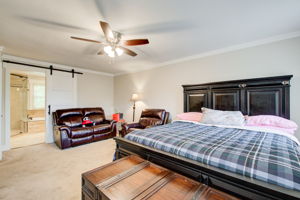 19 Main BR B w En Suite