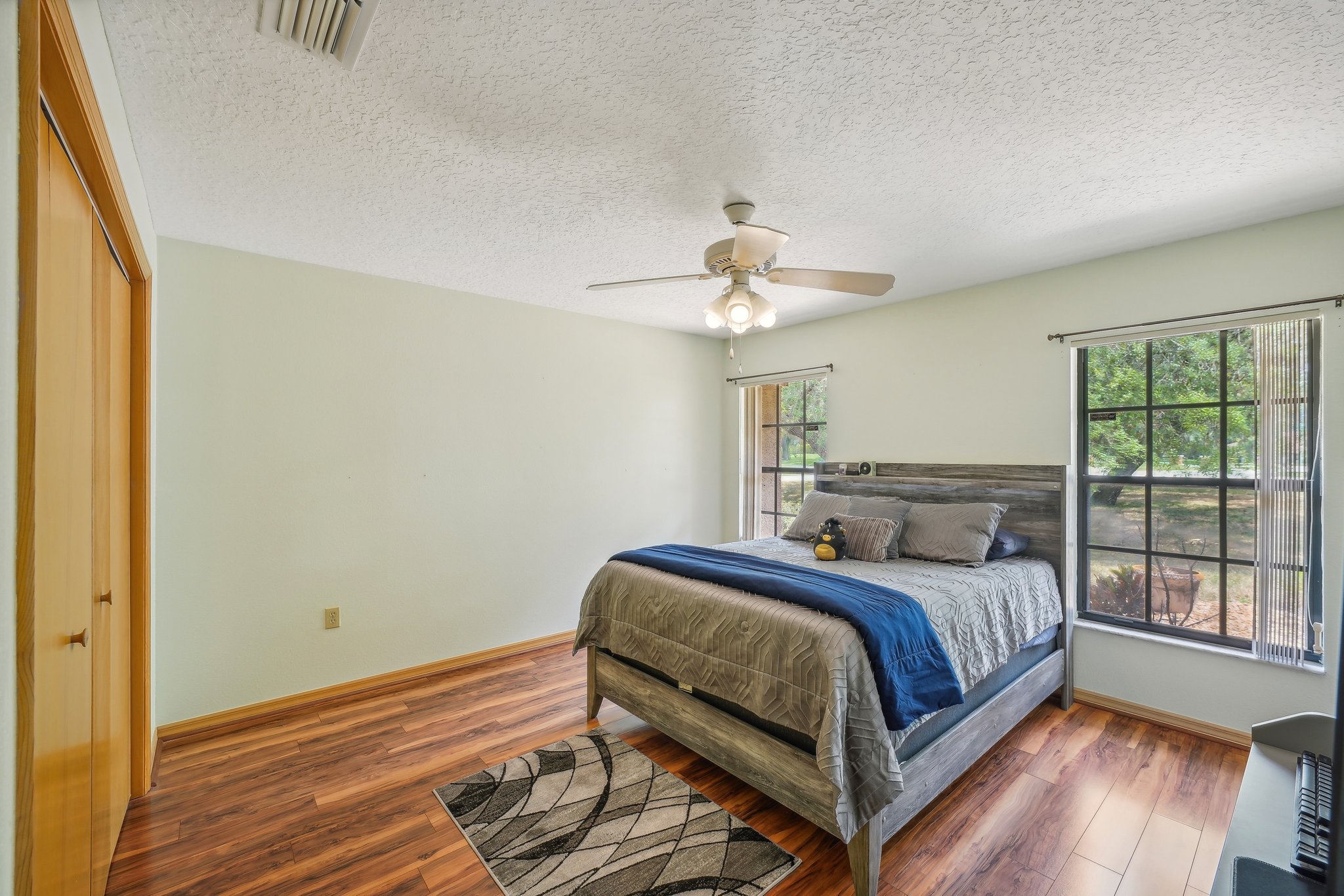 Laurel Oak Dr-035.jpg