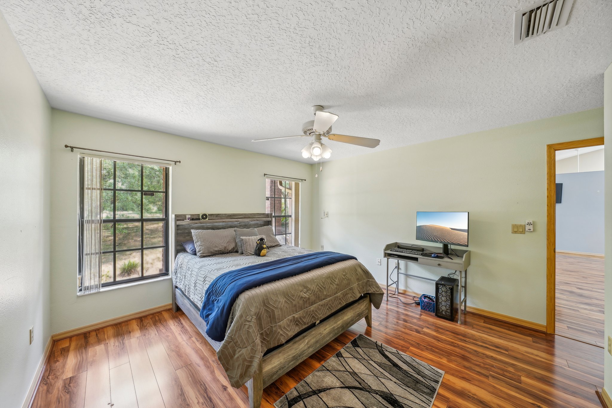 Laurel Oak Dr-037.jpg