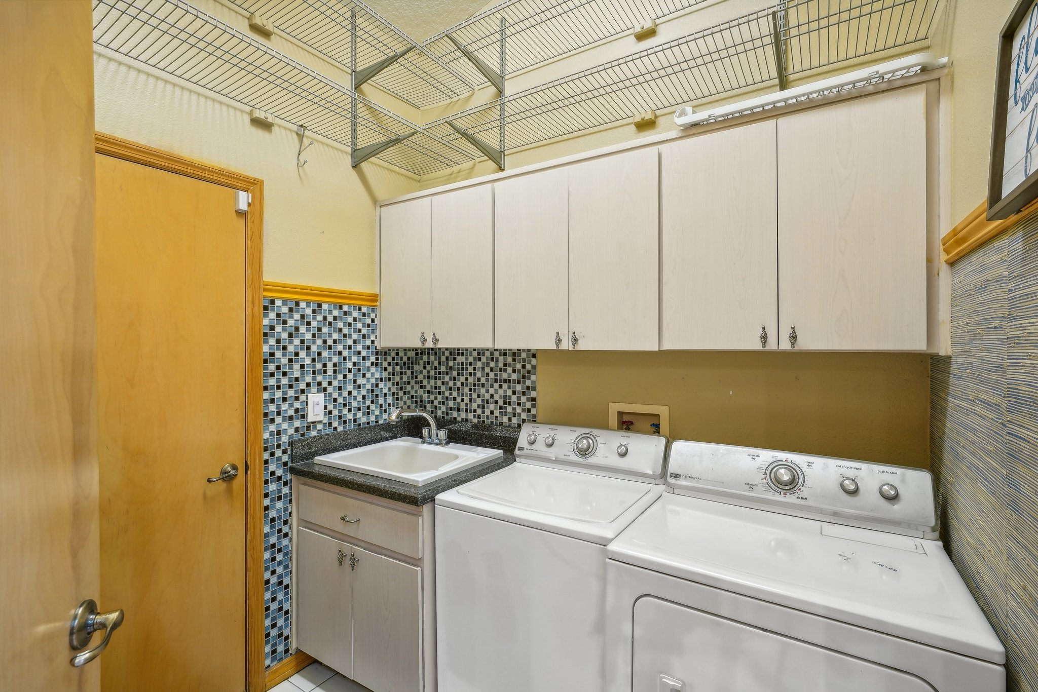 Laurel Oak Dr-044.jpg