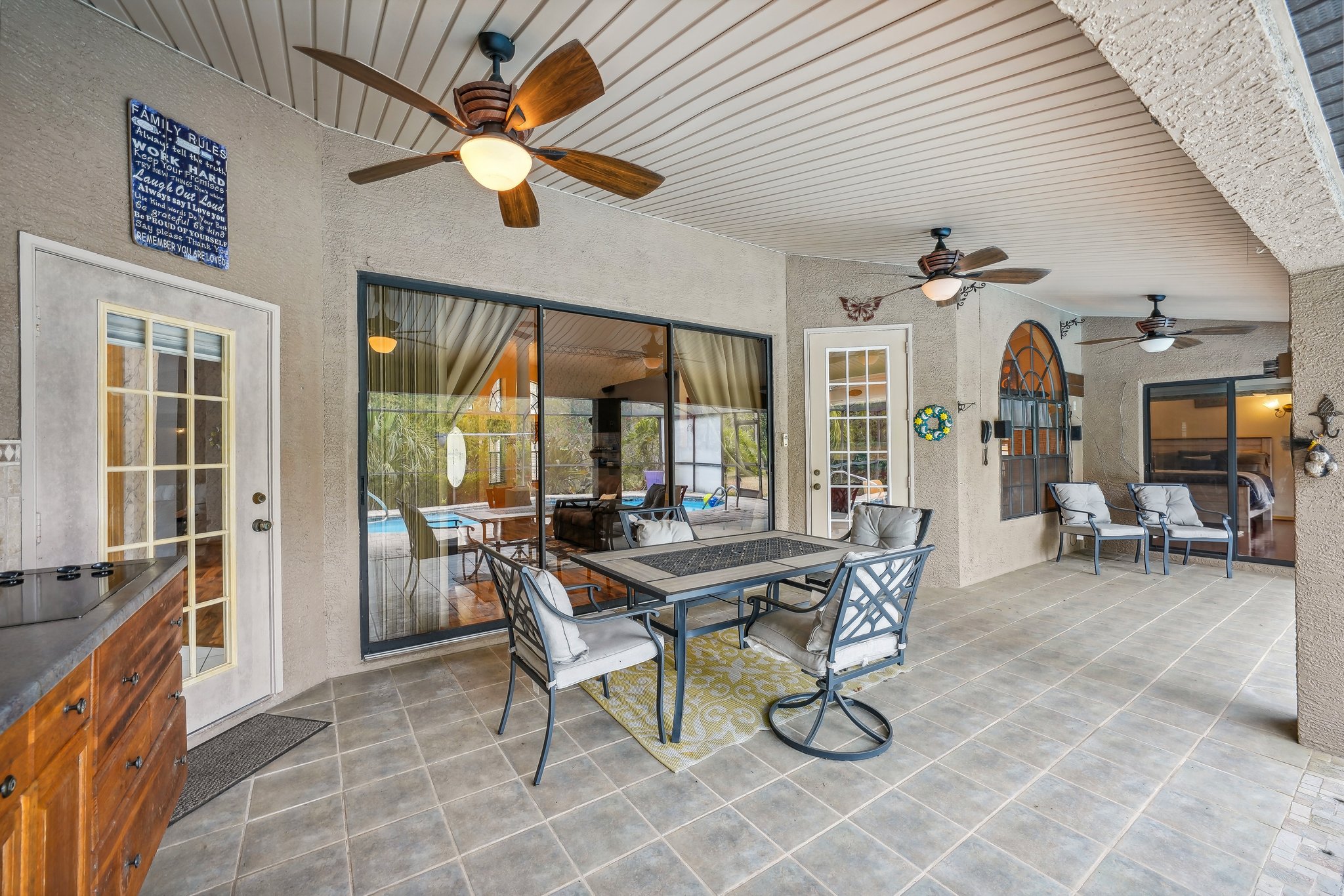 Laurel Oak Dr-060.jpg