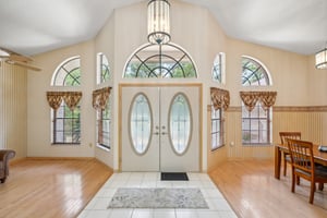 Laurel Oak Dr-008.jpg