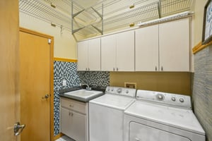 Laurel Oak Dr-044.jpg