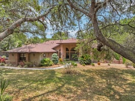 Laurel Oak Dr-082.jpg
