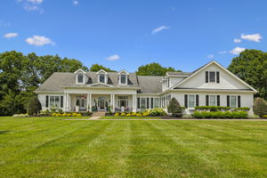  Photo 0