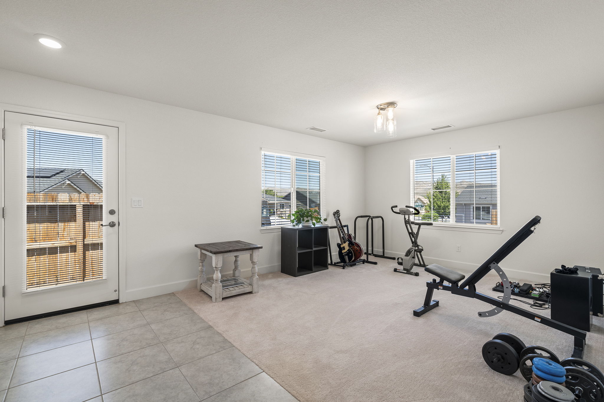 Guest House Living Room/Kitchen